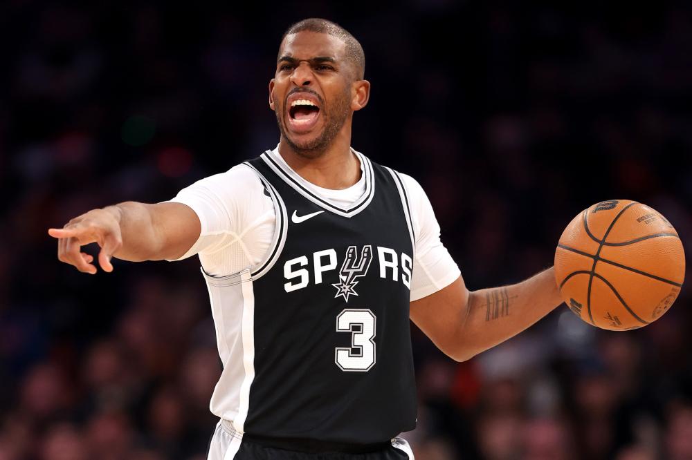 更是全球足 更是全球足