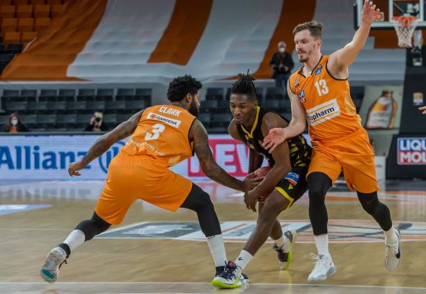 操领域的专 操领域的专