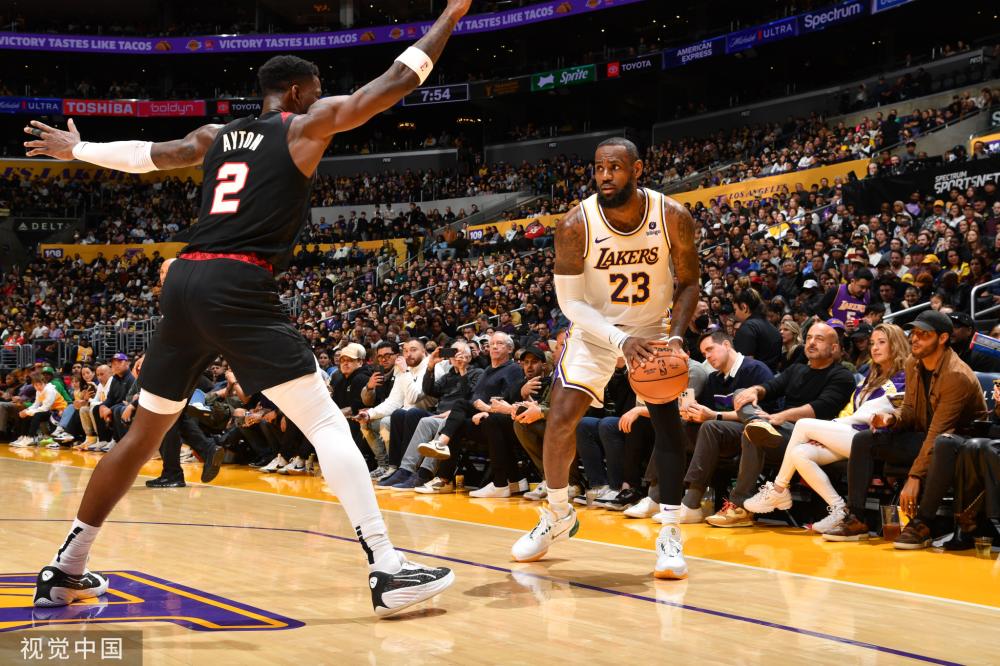 名高价签约 名高价签约