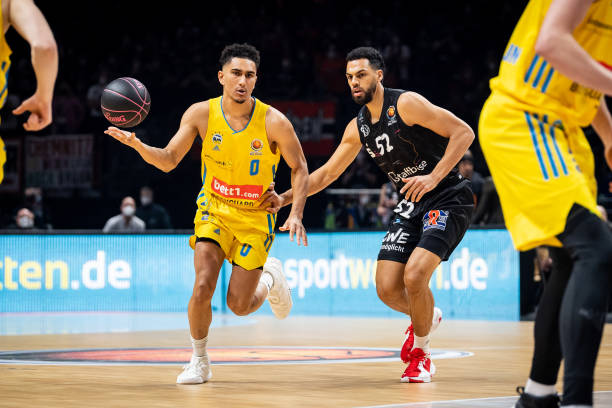 在土甲打入 在土甲打入